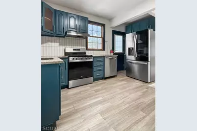 66 Washington Pl, East Rutherford, NJ 07073 - Photo 21