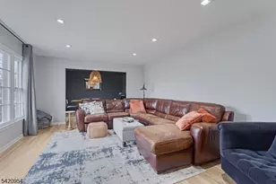 7 Village Rd, Florham Park, NJ 07932 - Photo 5