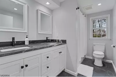 7 Village Rd, Florham Park, NJ 07932 - Photo 19