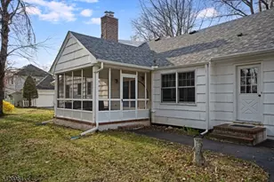 7 Village Rd, Florham Park, NJ 07932 - Photo 23