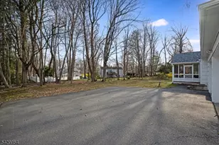 7 Village Rd, Florham Park, NJ 07932 - Photo 25