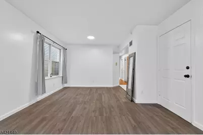 452 Marshall St, Elizabeth, NJ 07206 - Photo 5