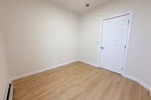 356 Carnegie Pl, Union Township, NJ 07088 - Photo 5