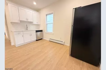 356 Carnegie Pl #1, Union Township, NJ 07088 - Photo 3