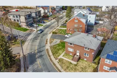 356 Boyden Ave, Maplewood, NJ 07040 - Photo 3