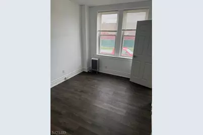 48 Hancox Ave, Nutley, NJ 07110 - Photo 11