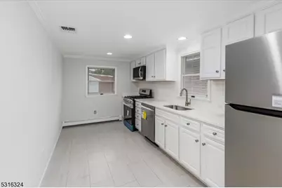 4 Coppola St, Nutley, NJ 07110 - Photo 7