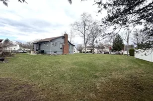 336 Lake Shore Dr, Parsippany, NJ 07034 - Photo 9