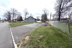 336 Lake Shore Dr, Parsippany, NJ 07034 - Photo 11