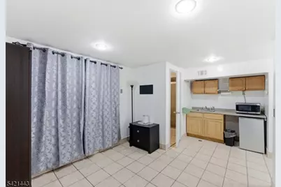 3509 Charles Ct, North Bergen, NJ 07047 - Photo 5