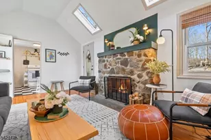 2109 Lakeside Dr, Vernon Twp., NJ 07422 - Photo 3