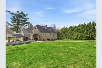 95 Sycamore Ave, Livingston, NJ 07039 - Photo 15