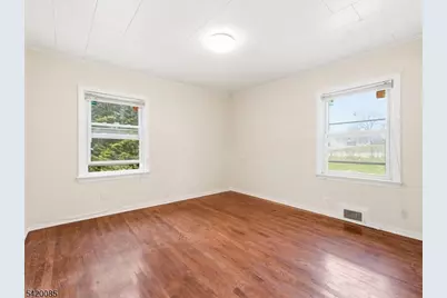 95 Sycamore Ave, Livingston, NJ 07039 - Photo 7