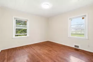 95 Sycamore Ave, Livingston, NJ 07039 - Photo 7