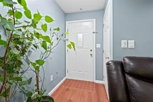 203 Rhoads Dr, Montgomery Township, NJ 08502 - Photo 7