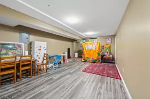 203 Rhoads Dr, Montgomery Township, NJ 08502 - Photo 19