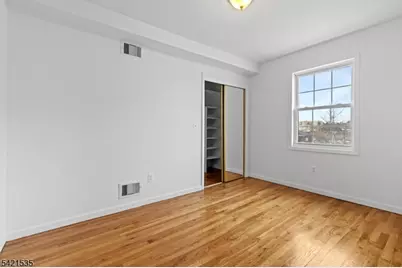 401 Bergenline Ave, Union City, NJ 07087 - Photo 13