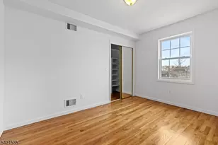 401 Bergenline Ave, Union City, NJ 07087 - Photo 13