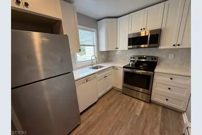 458 Midland Ave, Pompton Lakes, NJ 07442 - Photo 5