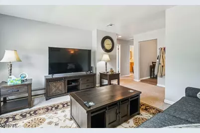 458 Midland Ave, Pompton Lakes, NJ 07442 - Photo 3