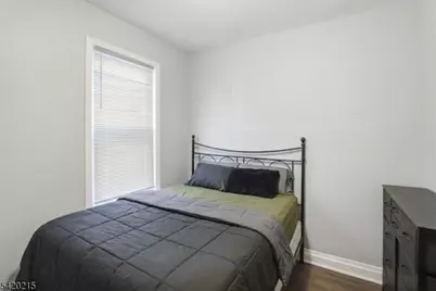 550 Norwood St, East Orange, NJ 07018 - Photo 9