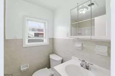 550 Norwood St, East Orange, NJ 07018 - Photo 11