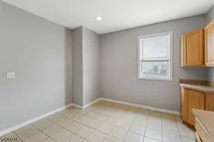 550 Norwood St, East Orange, NJ 07018 - Photo 5