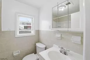 550 Norwood St, East Orange, NJ 07018 - Photo 13