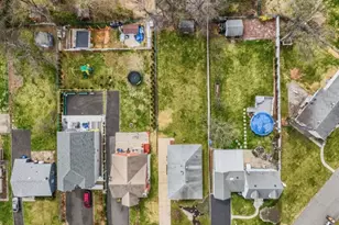 47 S Walnut Ave, Woodbridge Township, NJ 08830 - Photo 25