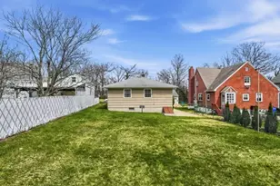 47 S Walnut Ave, Woodbridge Township, NJ 08830 - Photo 3