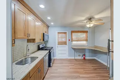 50 Auburn Rd, Parsippany, NJ 07054 - Photo 11