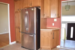 50 Auburn Rd, Parsippany, NJ 07054 - Photo 5