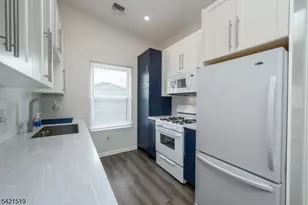 1002 Spruce Hills Dr, Glen Gardner, NJ 08826 - Photo 5