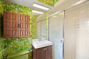 345 5th St, Ridgefield, NJ 07660 - Photo 19