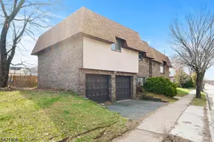 345 5th St, Ridgefield, NJ 07660 - Photo 3