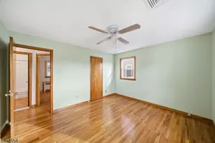 52 Broadway, Clark Township, NJ 07066 - Photo 21