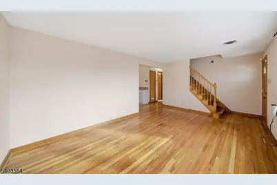 52 Broadway, Clark Township, NJ 07066 - Photo 7