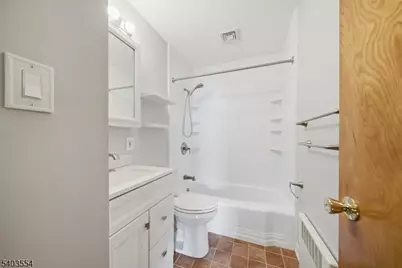 52 Broadway, Clark Township, NJ 07066 - Photo 13