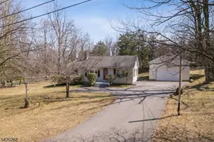 3 Morgan Ln, White Township, NJ 07823 - Photo 3