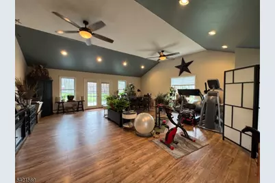 76 Glen Rd, Wantage, NJ 07461 - Photo 9