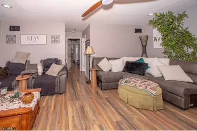 76 Glen Rd, Wantage, NJ 07461 - Photo 9