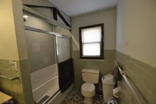 74 Cathedral Ave, Clifton, NJ 07014 - Photo 23