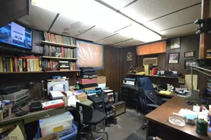 74 Cathedral Ave, Clifton, NJ 07014 - Photo 29