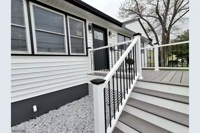 397 Lake Ave, Woodbridge Township, NJ 07067 - Photo 13