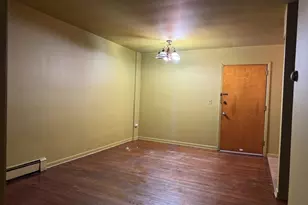 744-750 Hazard Pl, Elizabeth, NJ 07208 - Photo 5