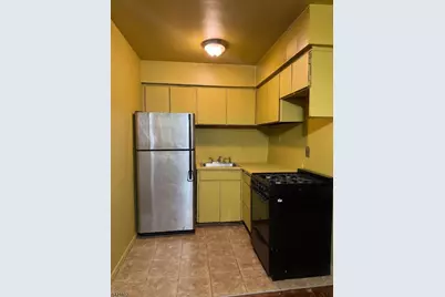 744-750 Hazard Pl #1C, Elizabeth, NJ 07208 - Photo 3