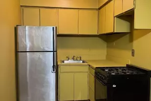 744-750 Hazard Pl, Elizabeth, NJ 07208 - Photo 3