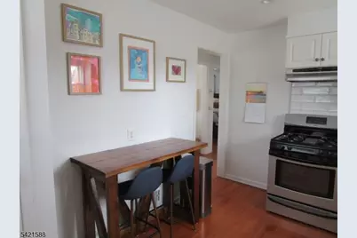 345 Redmont Rd, North Plainfield, NJ 07063 - Photo 9