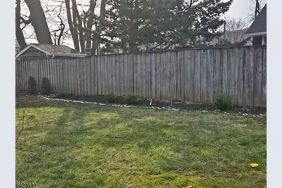 345 Redmont Rd, North Plainfield, NJ 07063 - Photo 21