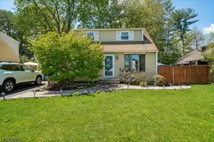 345 Redmont Rd, North Plainfield, NJ 07063 - Photo 1